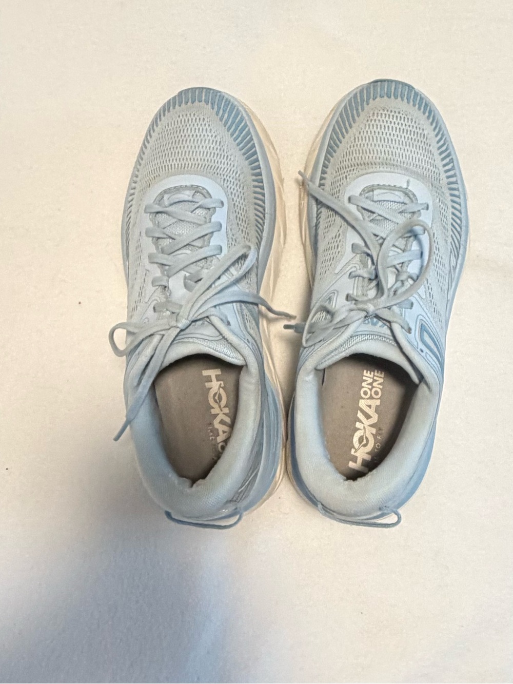 Hoka One One Women's Light Blue Bondi 7, Size 10.5